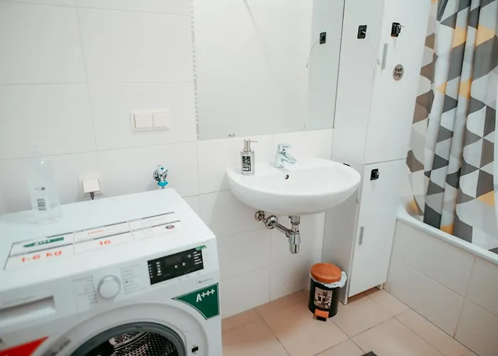 4 * Wien
