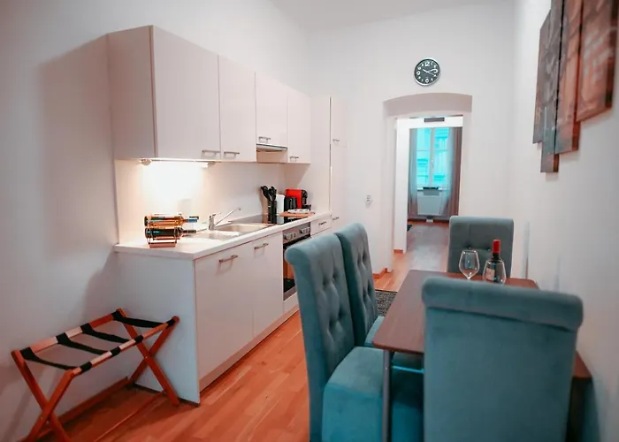 4 Apartment