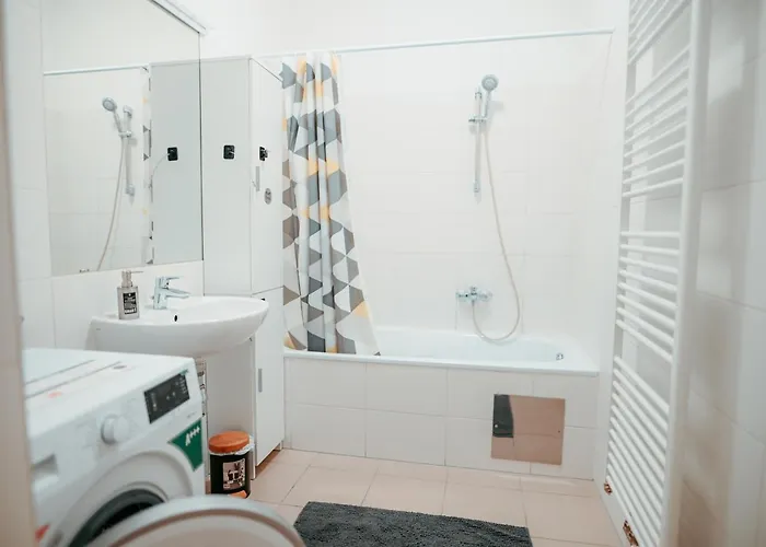 4 Apartment